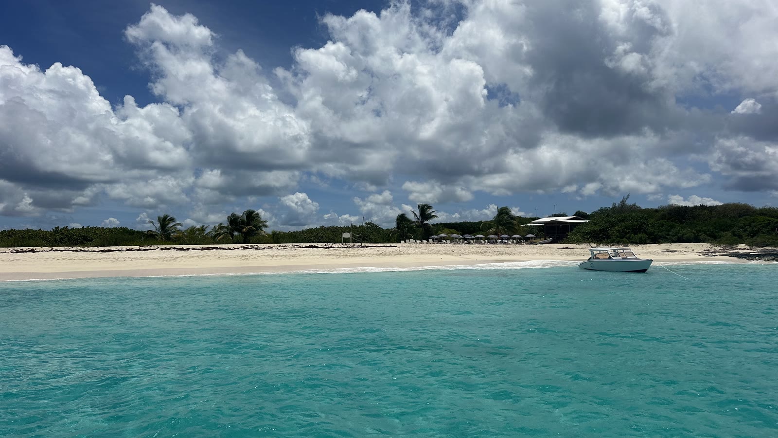 The Prickly Pear sandbar and its turquoise water, Anguilla