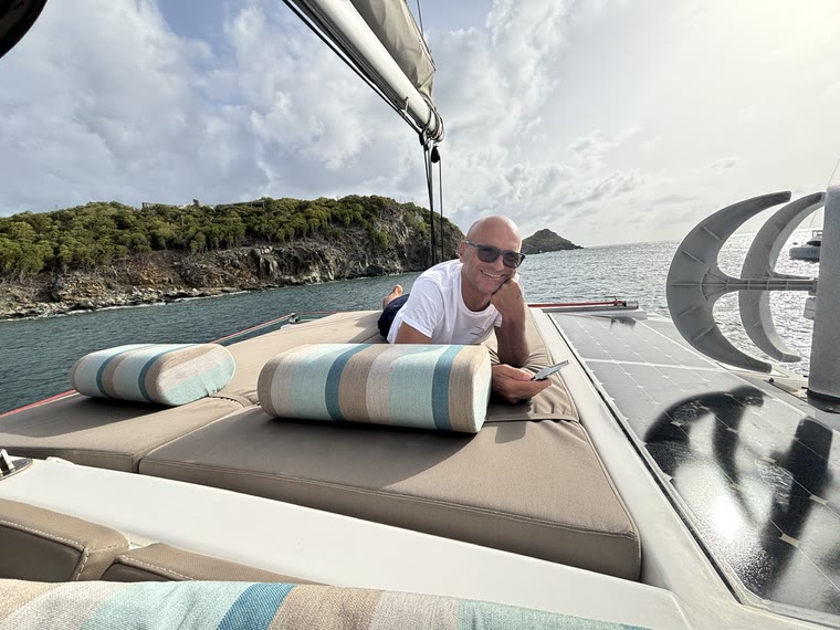 Zephyr's flybridge and its sail-bag poufs