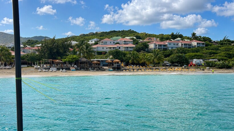 Friar's Bay beach and its turquoise water, north Saint-Martin