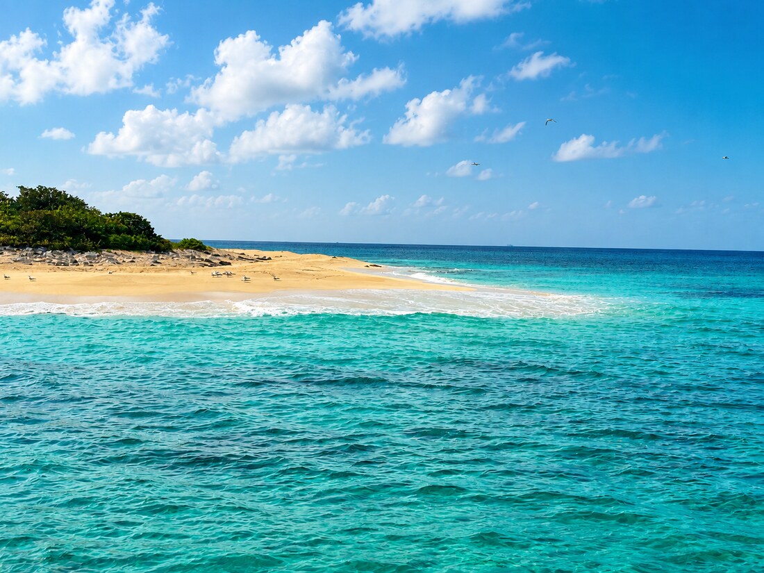 The point at Plum Bay, western Saint-Martin